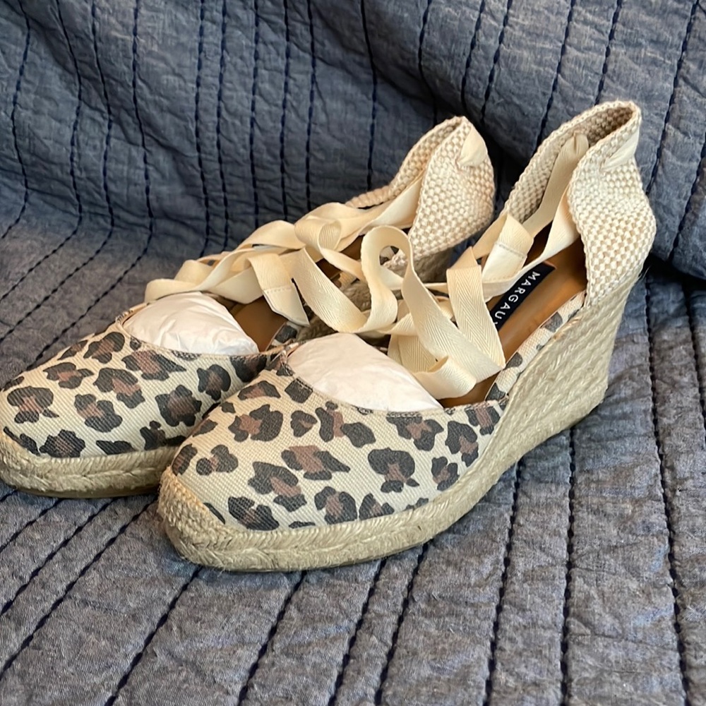 NIB Margaux Leopard Espadrilles